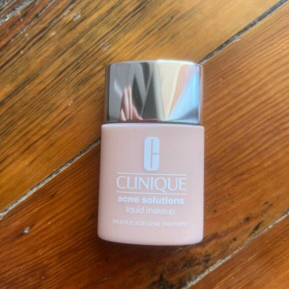 NEW Clinique Acne Solutions Liquid Makeup 14 Fresh Fair CN 20 Fair Foundation - Picture 4 of 6
